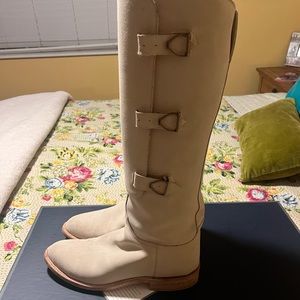 Luchesse Nina cream suede boots 9.5